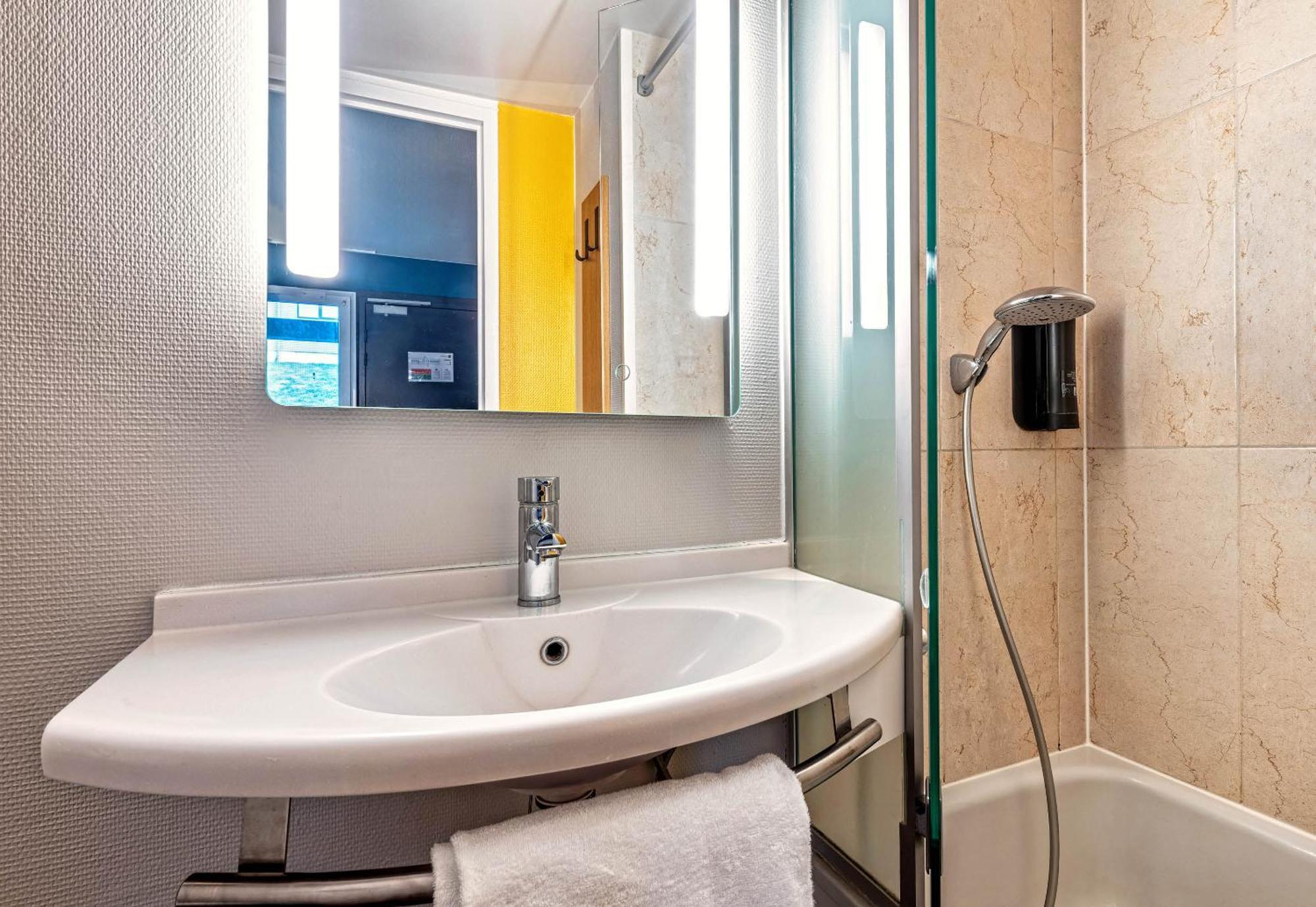 B&B Hotel Quimper Nord Douarnenez المظهر الخارجي الصورة