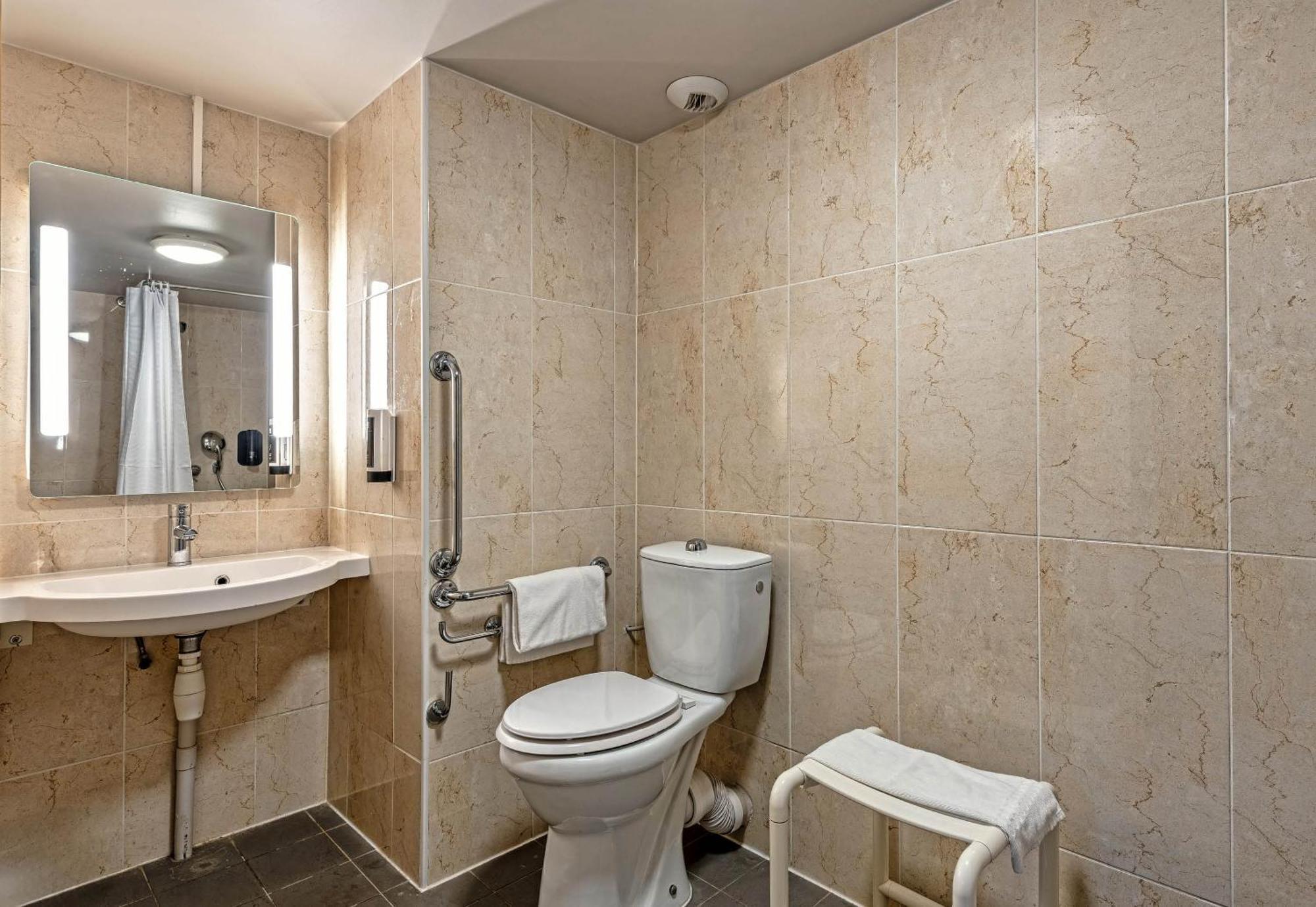 B&B Hotel Quimper Nord Douarnenez المظهر الخارجي الصورة